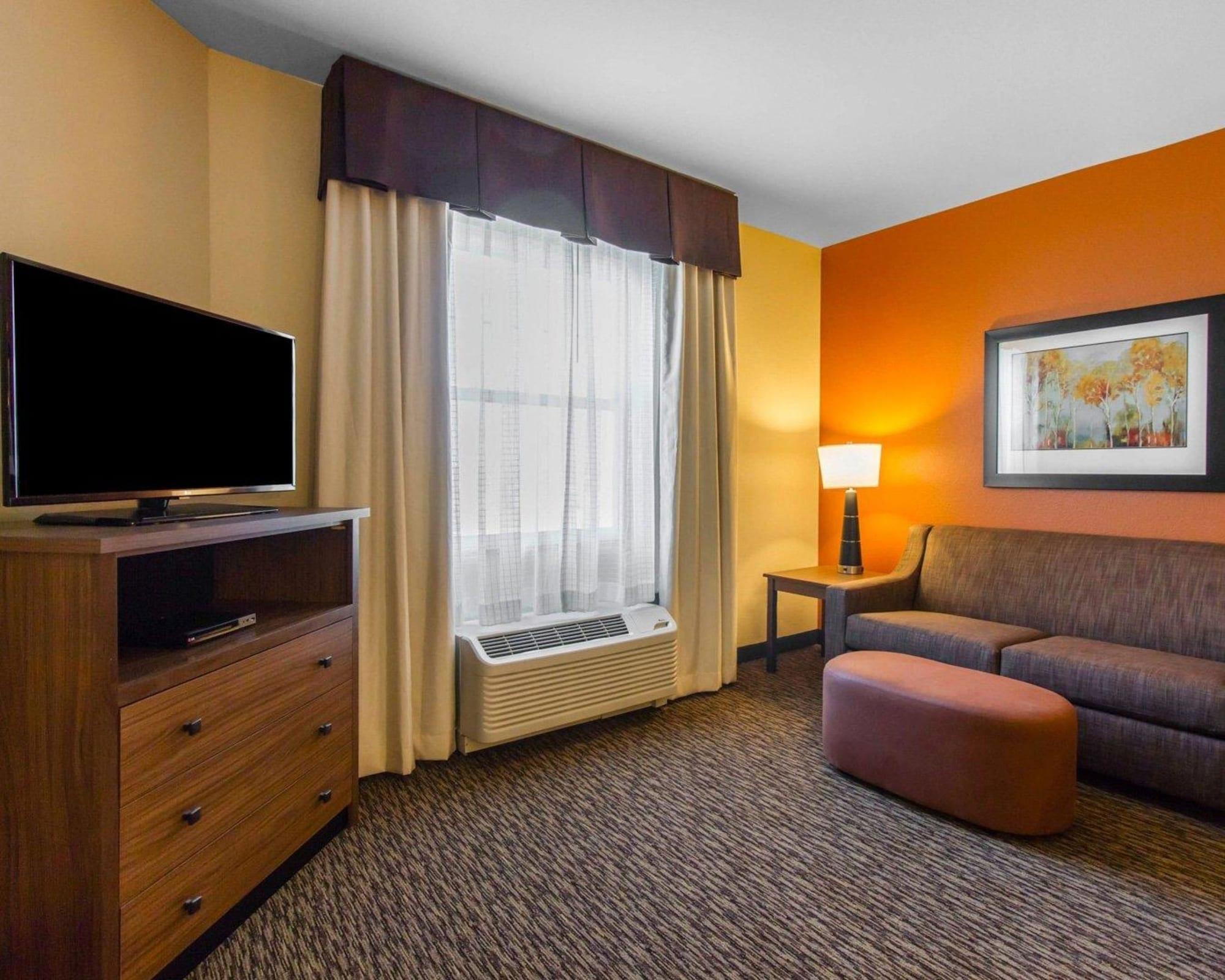 Mainstay Suites Watford City - Event Center Exteriör bild