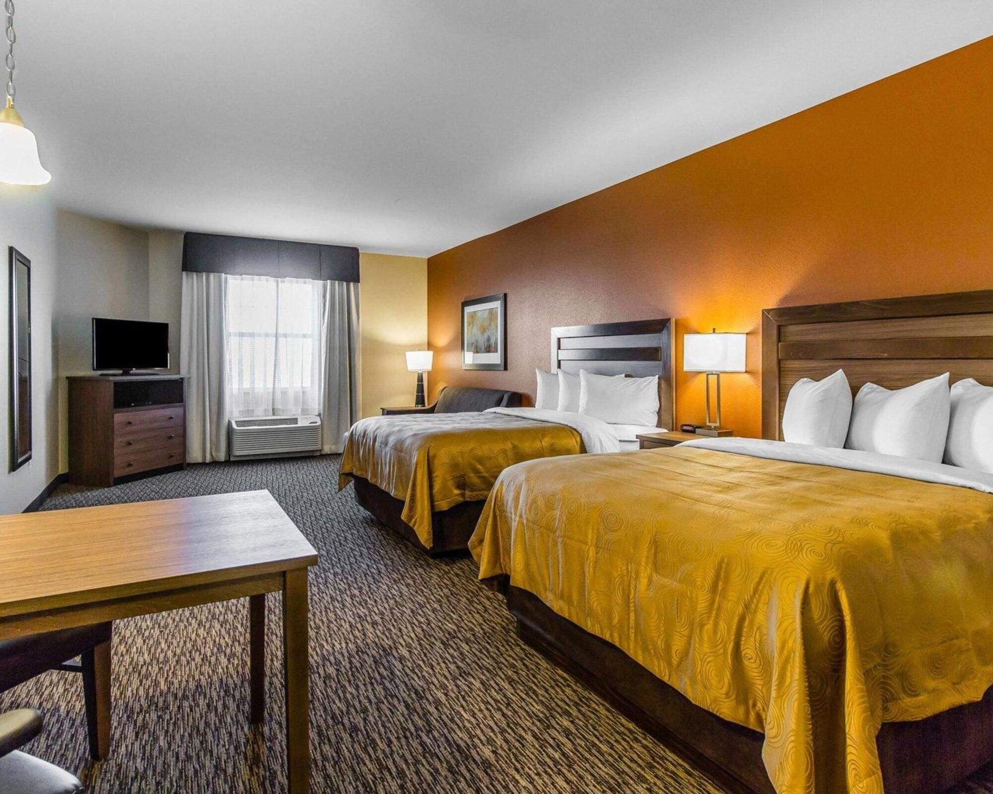 Mainstay Suites Watford City - Event Center Exteriör bild