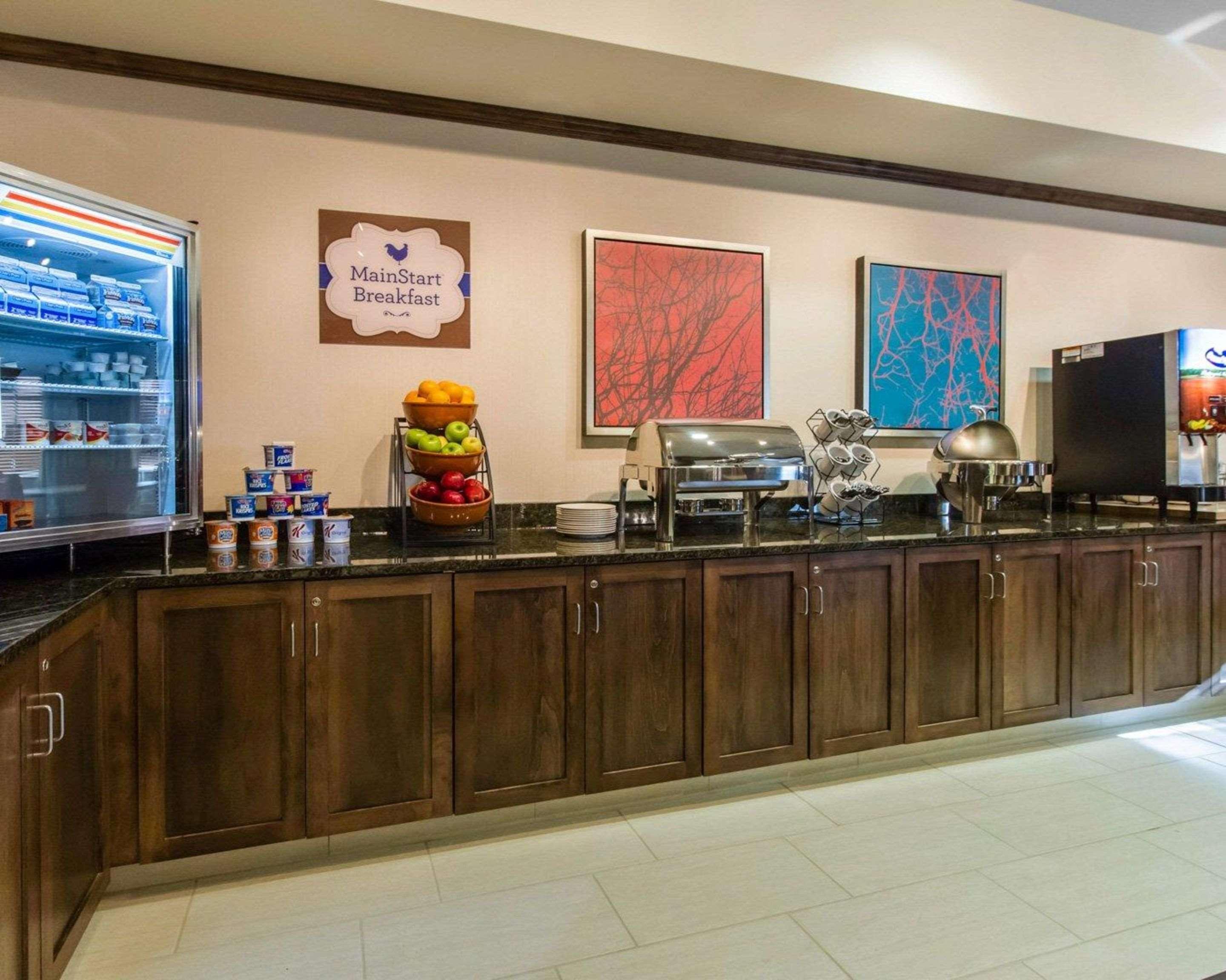 Mainstay Suites Watford City - Event Center Exteriör bild