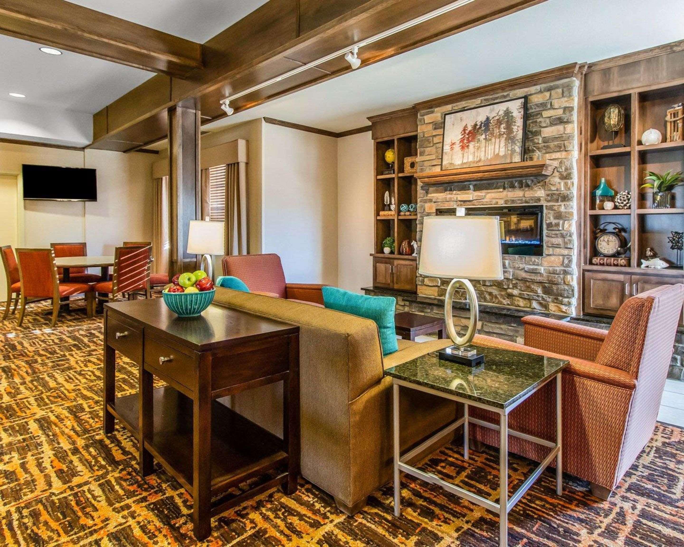 Mainstay Suites Watford City - Event Center Exteriör bild