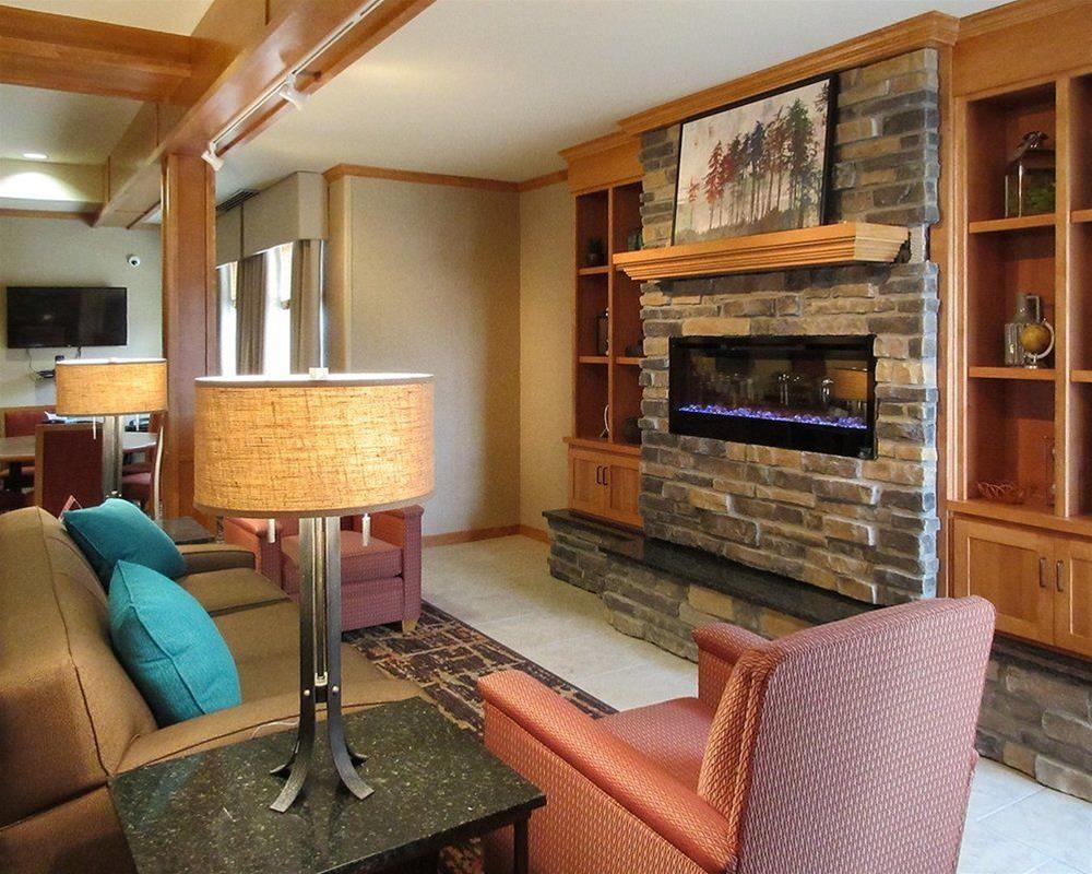 Mainstay Suites Watford City - Event Center Exteriör bild