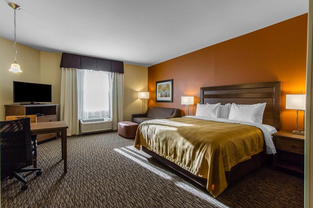 Mainstay Suites Watford City - Event Center Exteriör bild